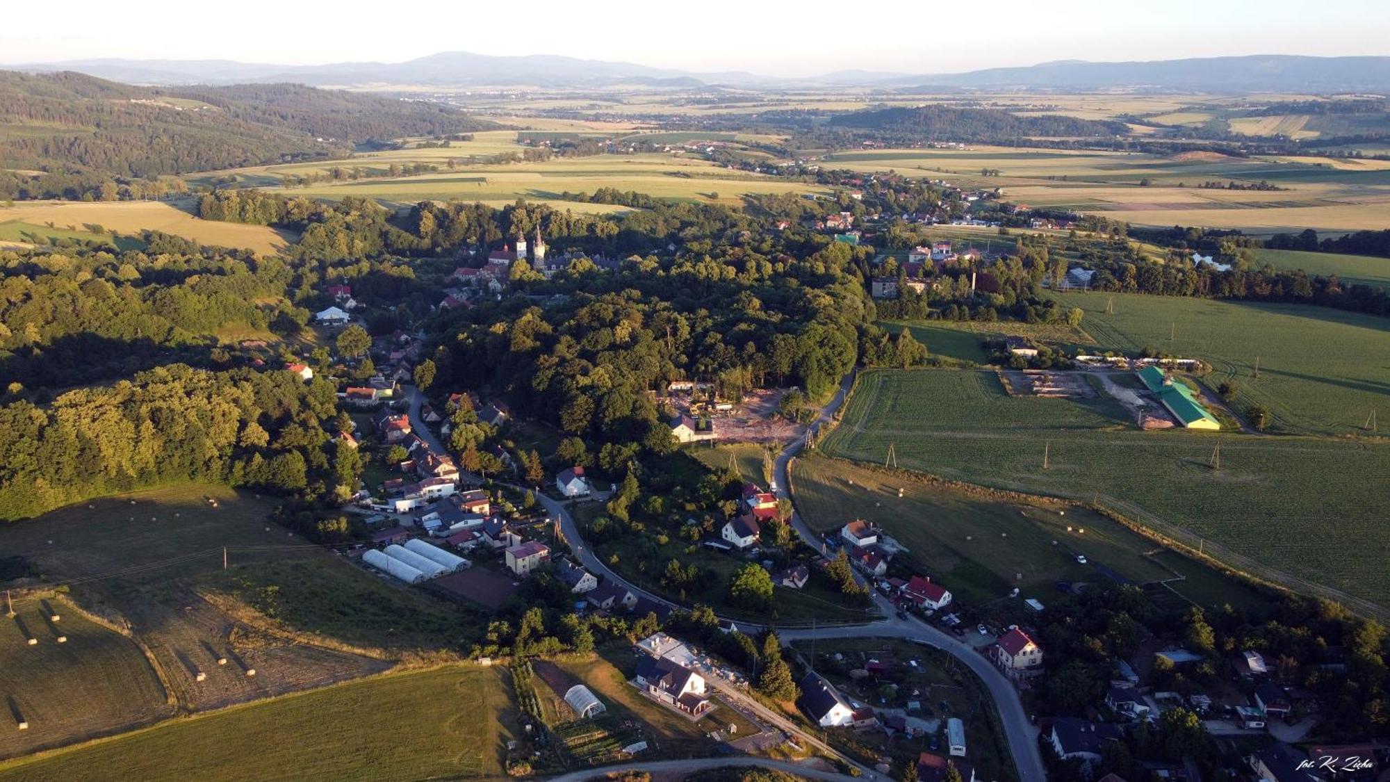 Domki Osada Bozkow W Kotlinie Klodzkiej Экстерьер фото